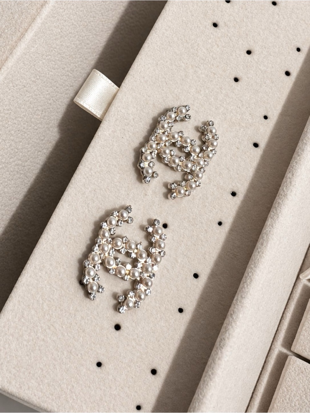 Pearl Cluster Fashion Earrings - White Pearls with Silver Accents